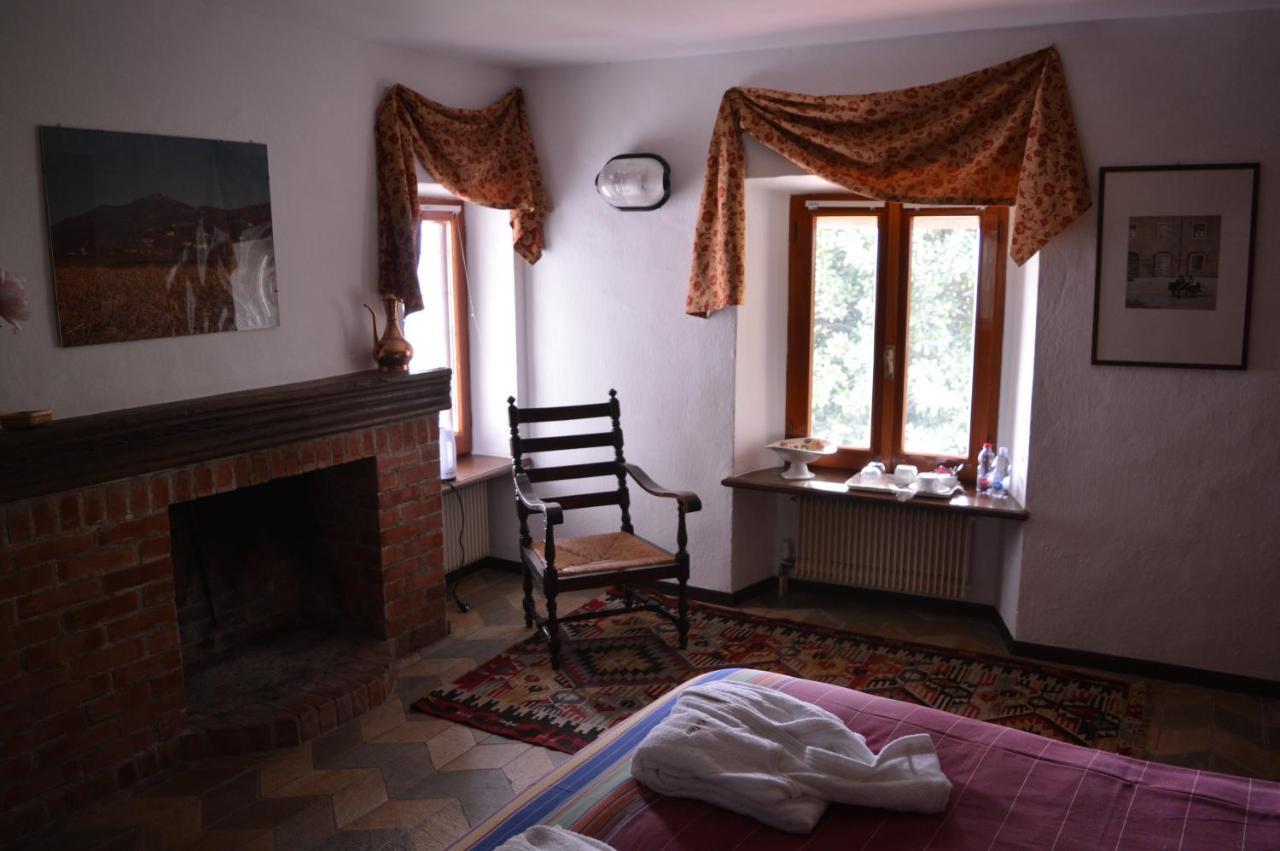 L'Uovo E La Faina Bed and Breakfast Busca Exteriör bild